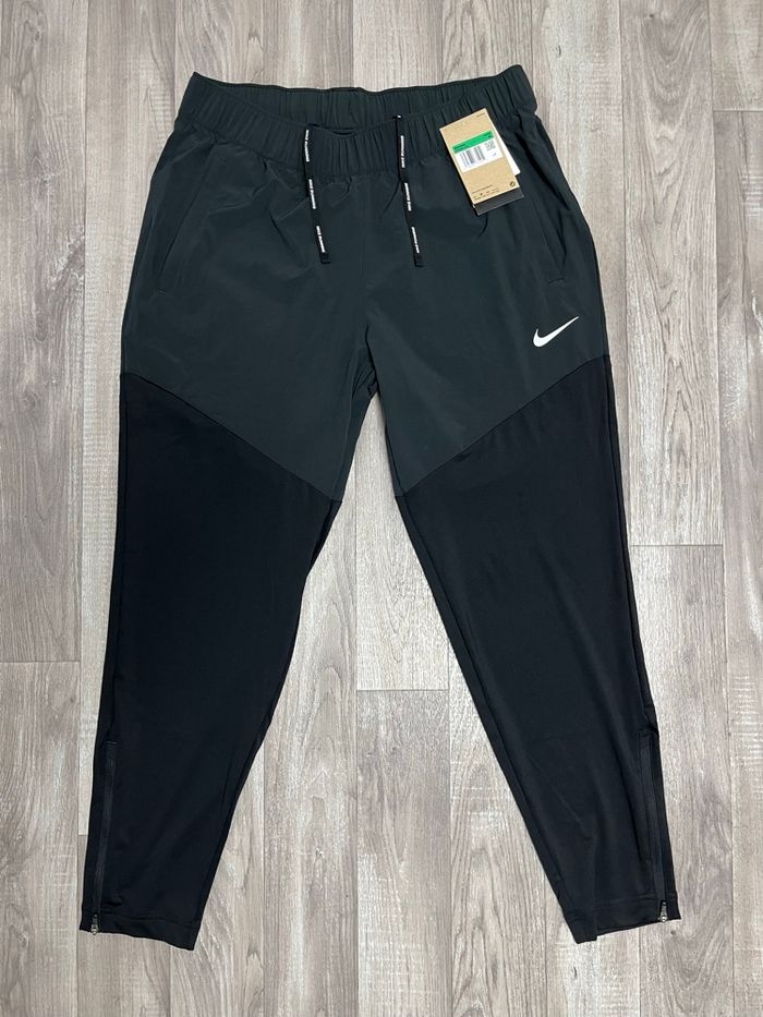 Bas running hybride Nike taille L - photo numéro 2