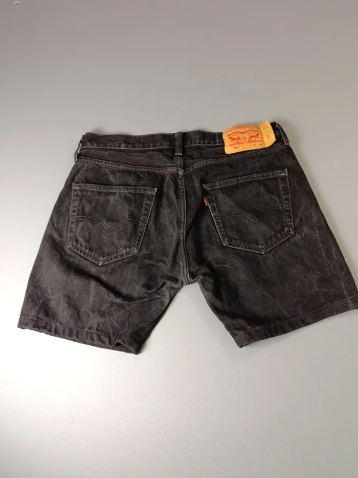 Short jean Levi's 501 Court black - 42 - photo numéro 3