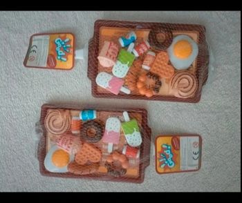 2 lots de petites dinette breakfast (petites pièces à utiliser à partir de 3 ans)
