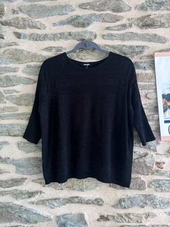 Pull noir taille XS