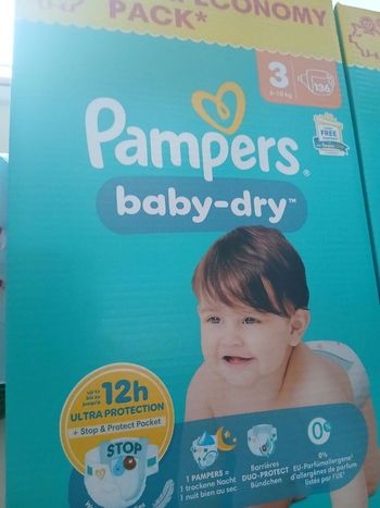Pampers taille 3 2 cartons Neuf