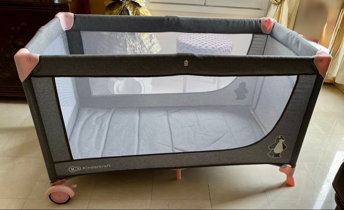 Lot lit parapluie + matelas de voyage - photo numéro 3
