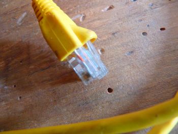 Câble cordon réseau Ethernet RJ45 catégorie 6 - 1.5 m jaune