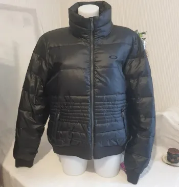 Blouson femme noir "Oakley" taille XL Neuf avec étiquette