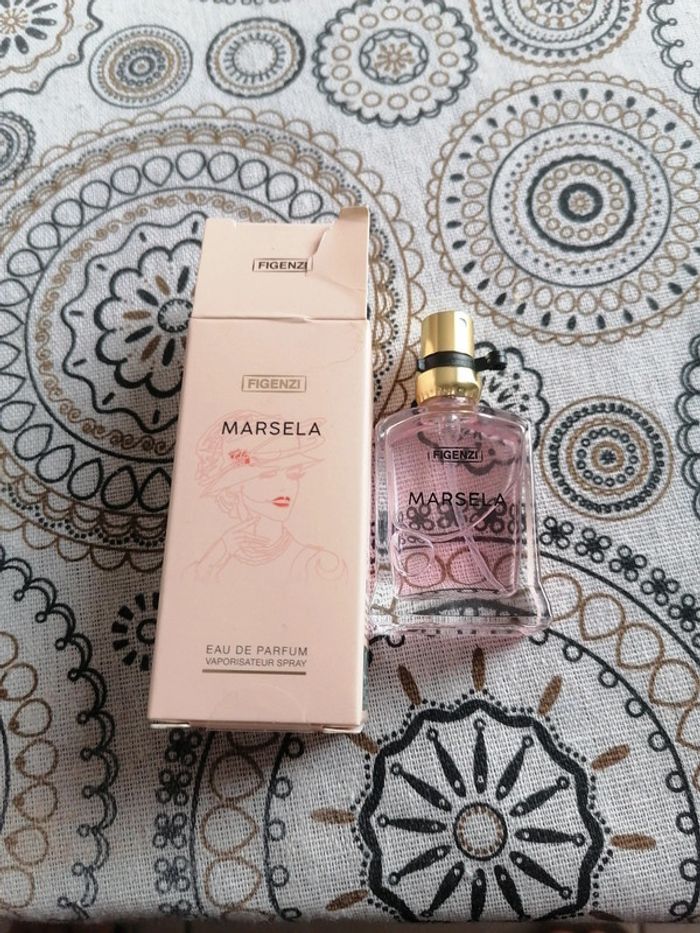 Eau de parfum neuve Figenzi 15ml