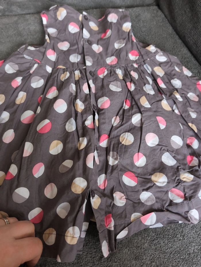 Robe 12 mois - photo numéro 3