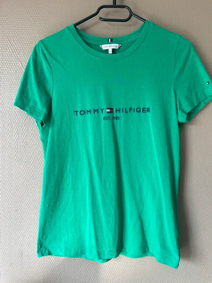 T-shirt vert tommy hilfliger