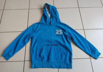 Pull garçon 8 ans
