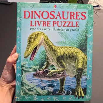 Livre puzzle Dinosaures