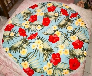 Serviette de plage ronde fleurie