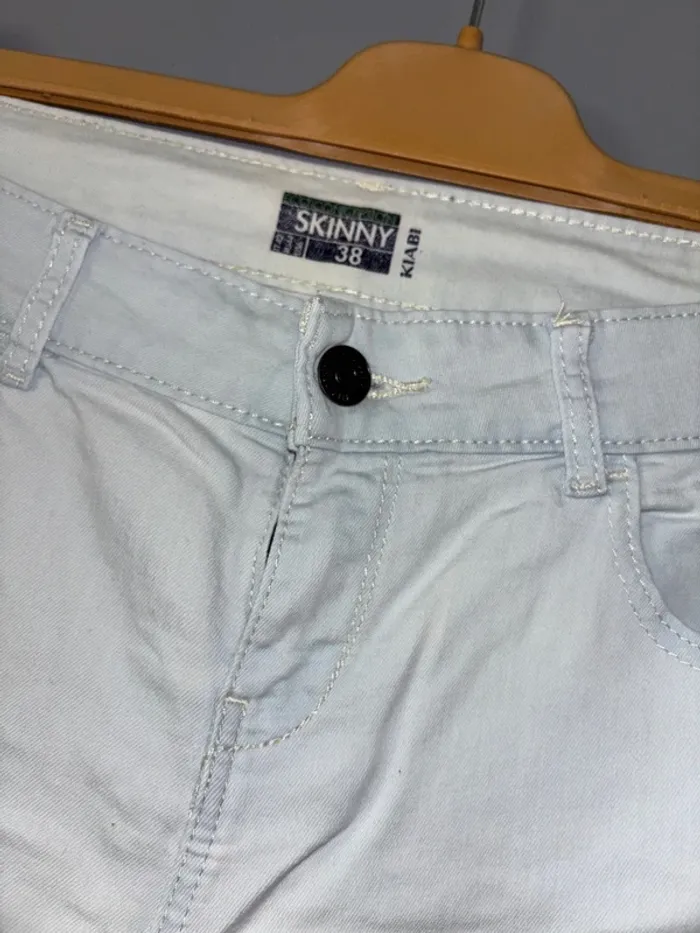 Jean skinny bleu clair Kiabi - photo numéro 2