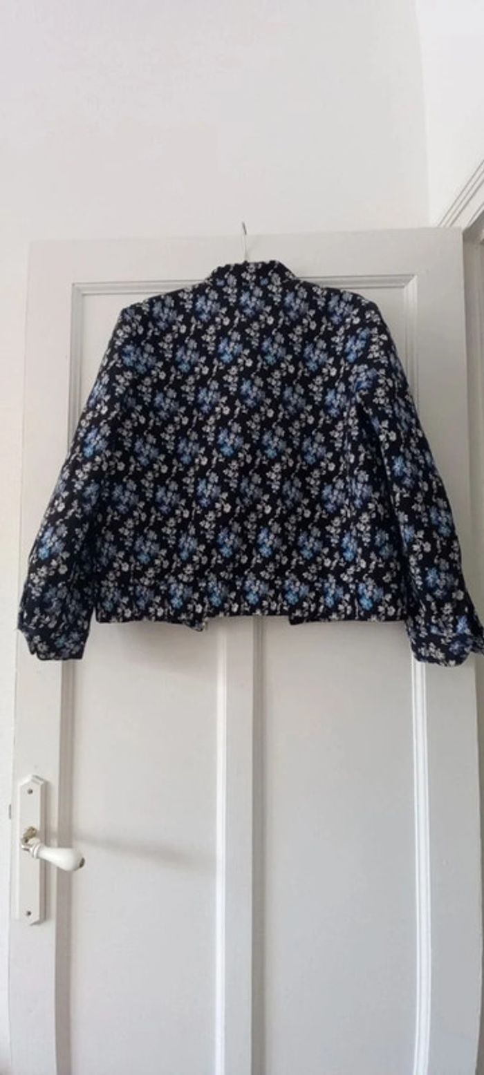 Veste fleuris noir, marine, blanc, noir Claudie Pierlot 38 - photo numéro 3