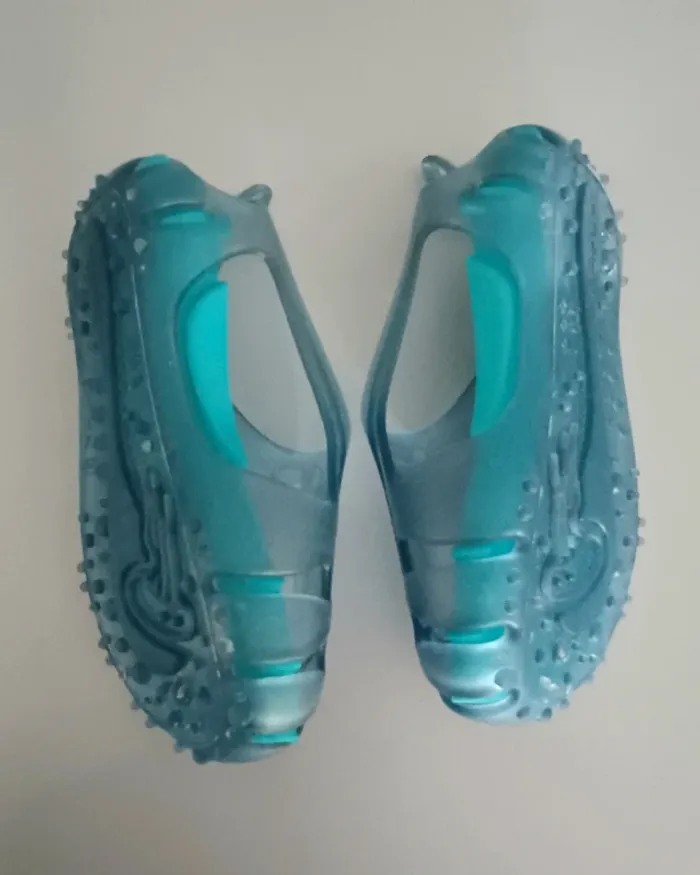 Chaussures d'eau / piscine - photo numéro 2