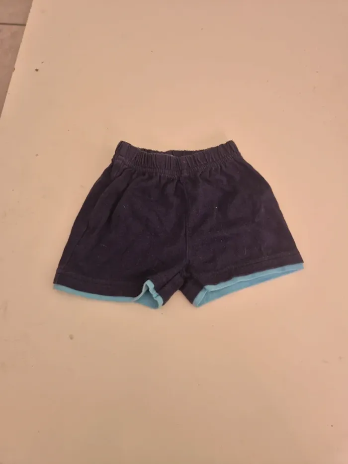 Short 6 mois