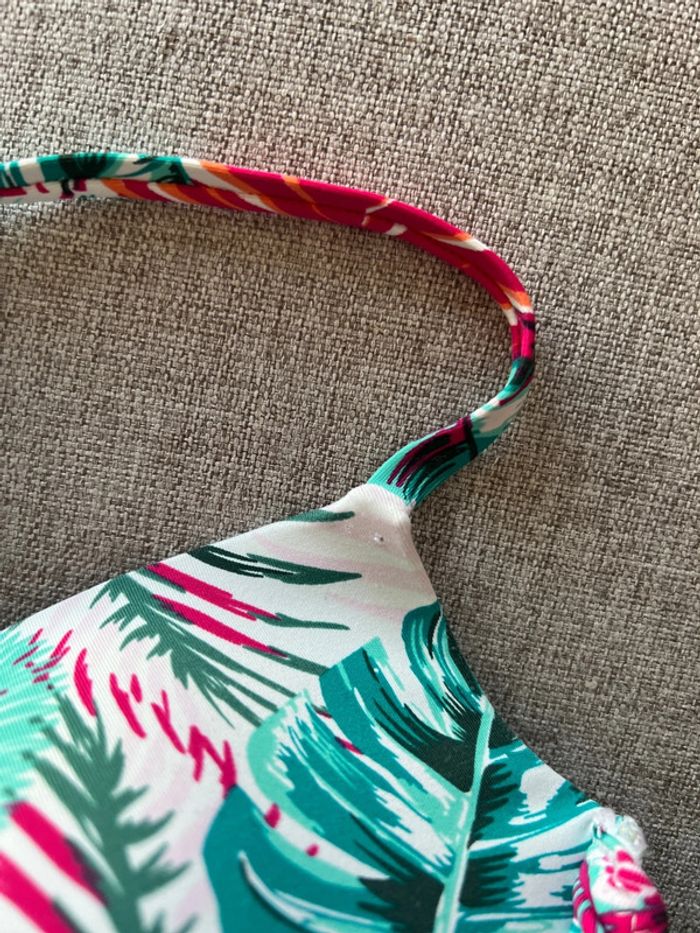 Haut de maillot de bain - photo numéro 2