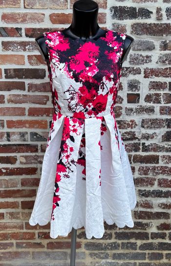 🌸 Robe blanche à imprimé floral – Taille 34 (XS) – Shein 🌸