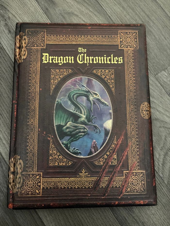 Introuvable sur Vinted ! veritable pépite en anglais. The dragon Chronicles