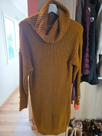 Robe moutarde