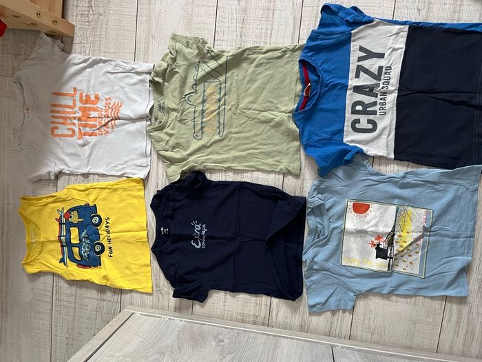 Lot tee shirts - photo numéro 2