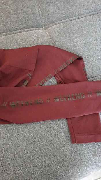 Neuf leggings de sport Bordeaux marque Ardène taille S M