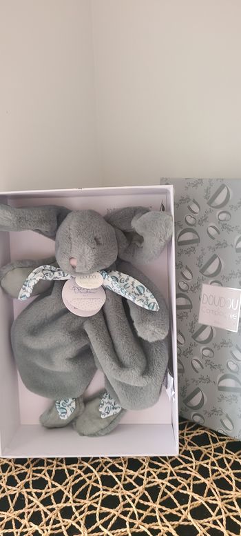 Lapin doudou sauge 29cm Doudou Et Compagnie