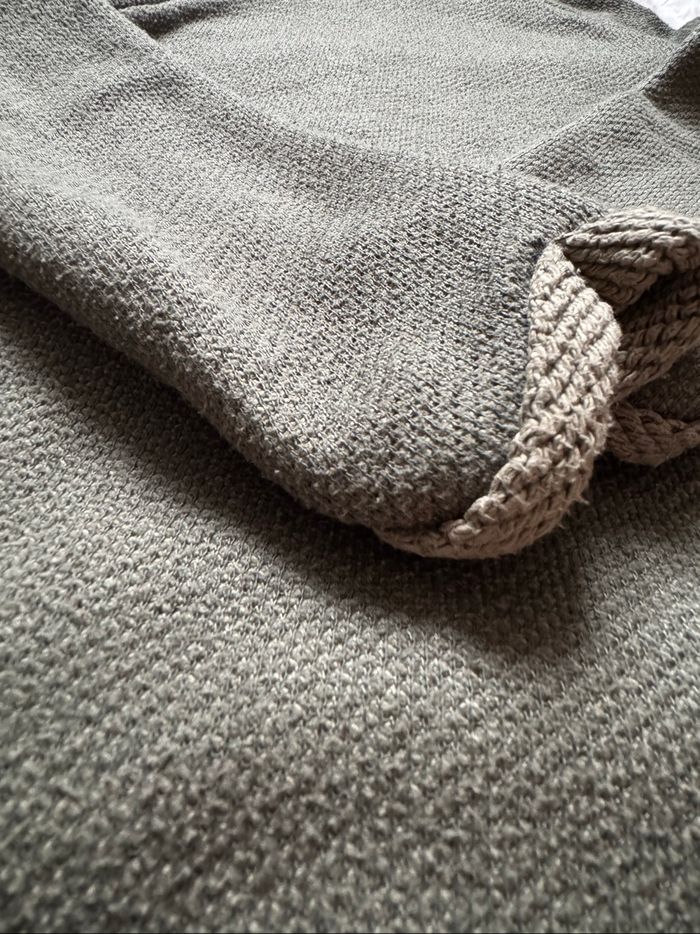 👕pull à capuche - garçon 6 ans - Kiabi - kaki - bon état - photo numéro 8