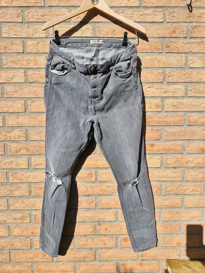 Pantalon troué • gris - photo numéro 2