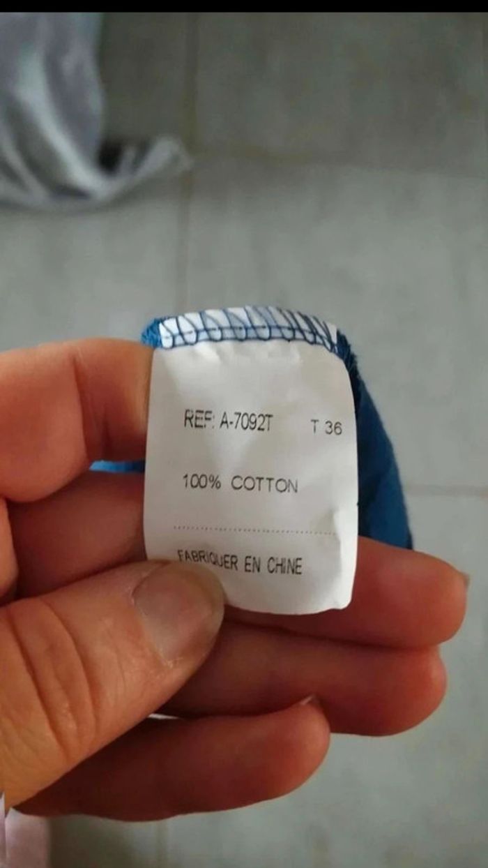 Tee shirt bleu effet broderie taille s - photo numéro 8