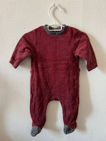 Pyjama 3 mois en très bonne état