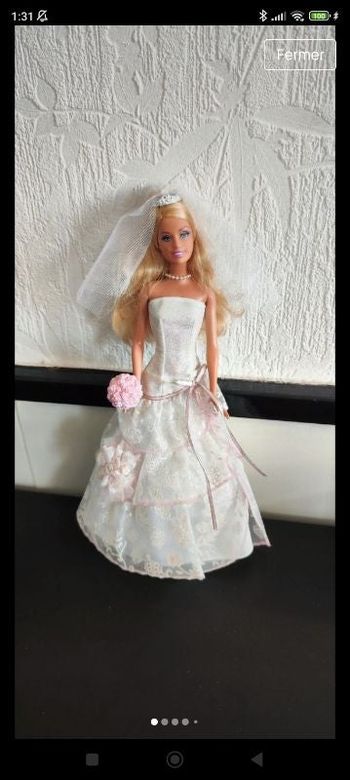 Magnifique poupée mannequin barbie neuf mariée avec accessoires