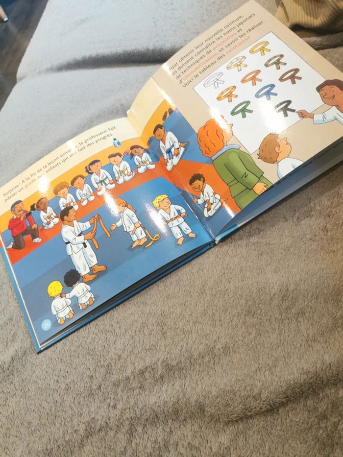 Livre  mes p'tits docs 3 à 6 ans le judo comme neuf - photo numéro 3