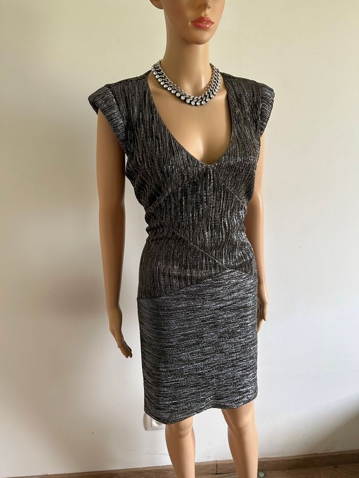 Robe brillante à manches courtes Morgan taille L excellent état - photo numéro 2