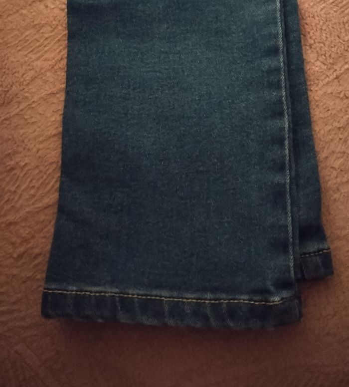 Jeans taille réglable "C&A" 74% coton en très bon état - photo numéro 5