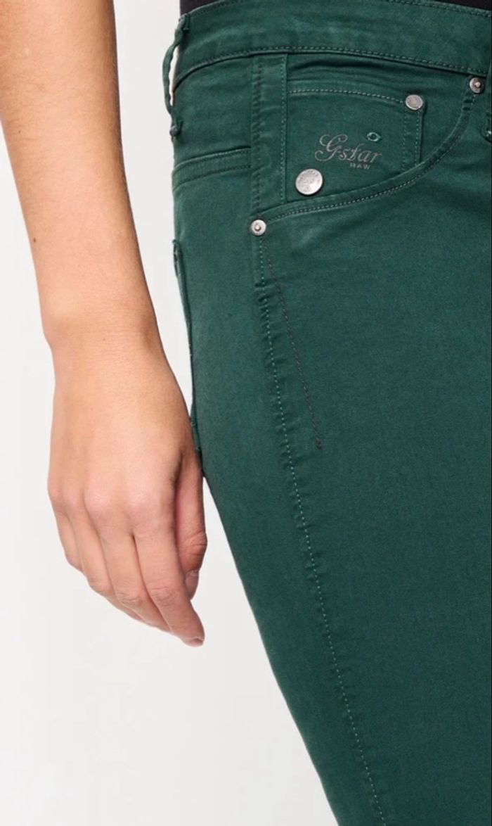 Magnifique jean slim G-star. - photo numéro 2