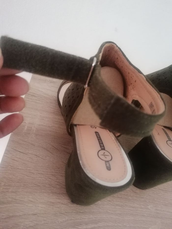 Nu pied effet daim vert kaki 40, a talon haut - photo numéro 4