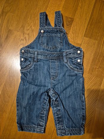 Salopette taille 12 mois