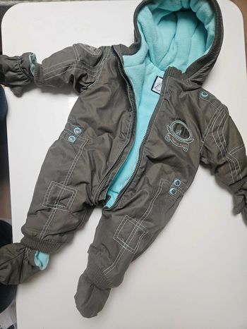 Combinaison taille 6 mois