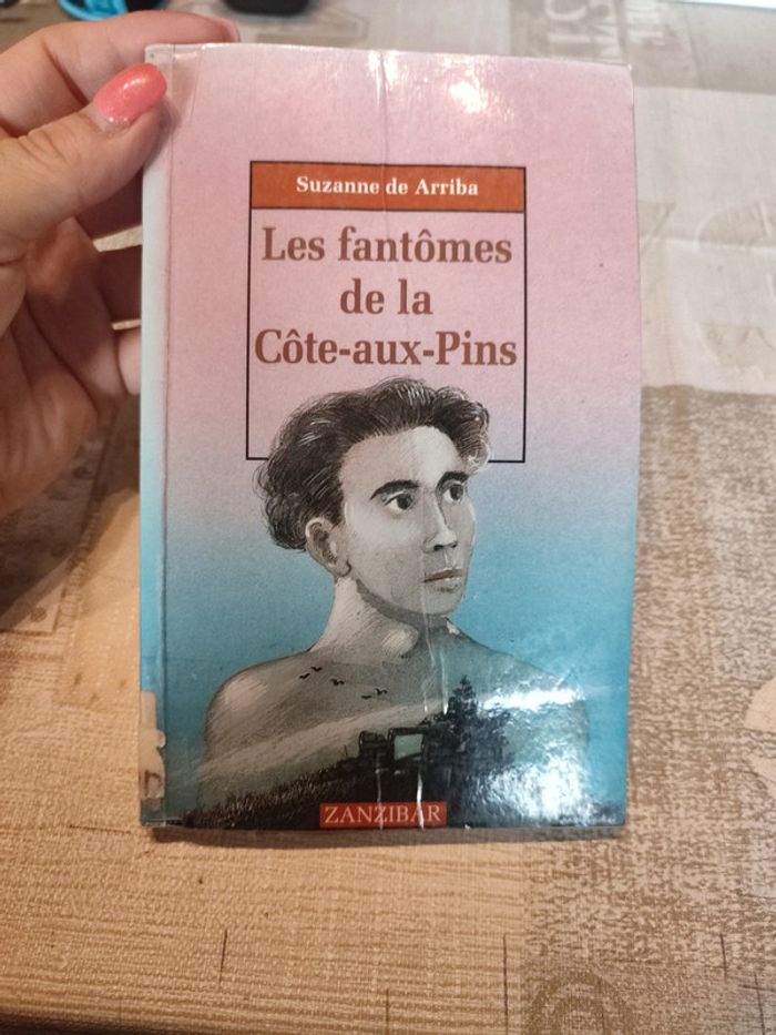 Les fantômes de la côte-aux-pins de Suzanne arriba