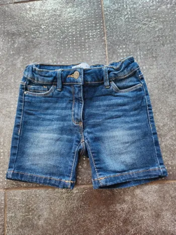 Short TeX taille 2/3 ans