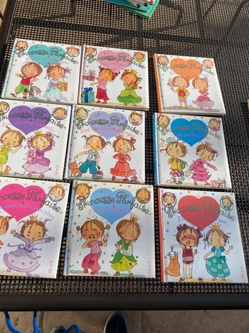 Lot de 9 albums Princesse parfaite. Fleurus