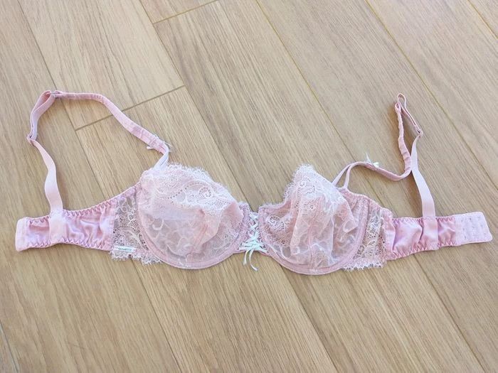 Soutien-gorge en 90D