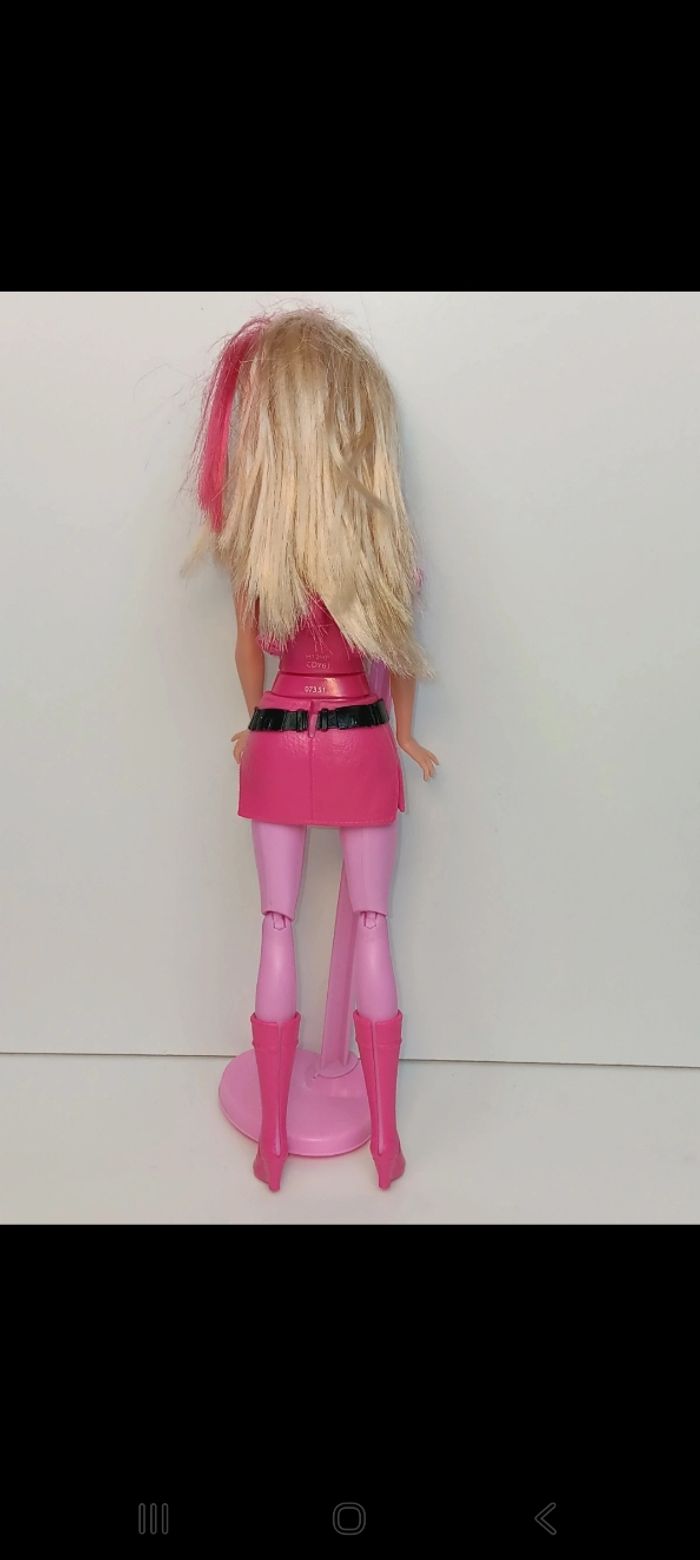 Poupée mattel Barbie Princess Power Super cdy61 
Poupée et ensemble compris - photo numéro 4