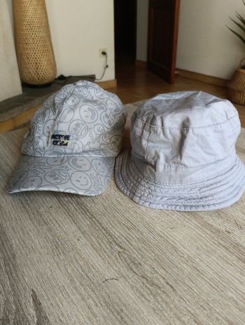 Lot casquette et bob 