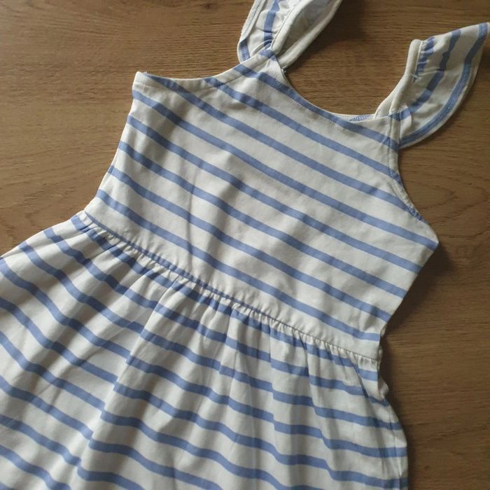 🩷 Robe 5 ans Kiabi #emyfleury_5ansfille - photo numéro 3