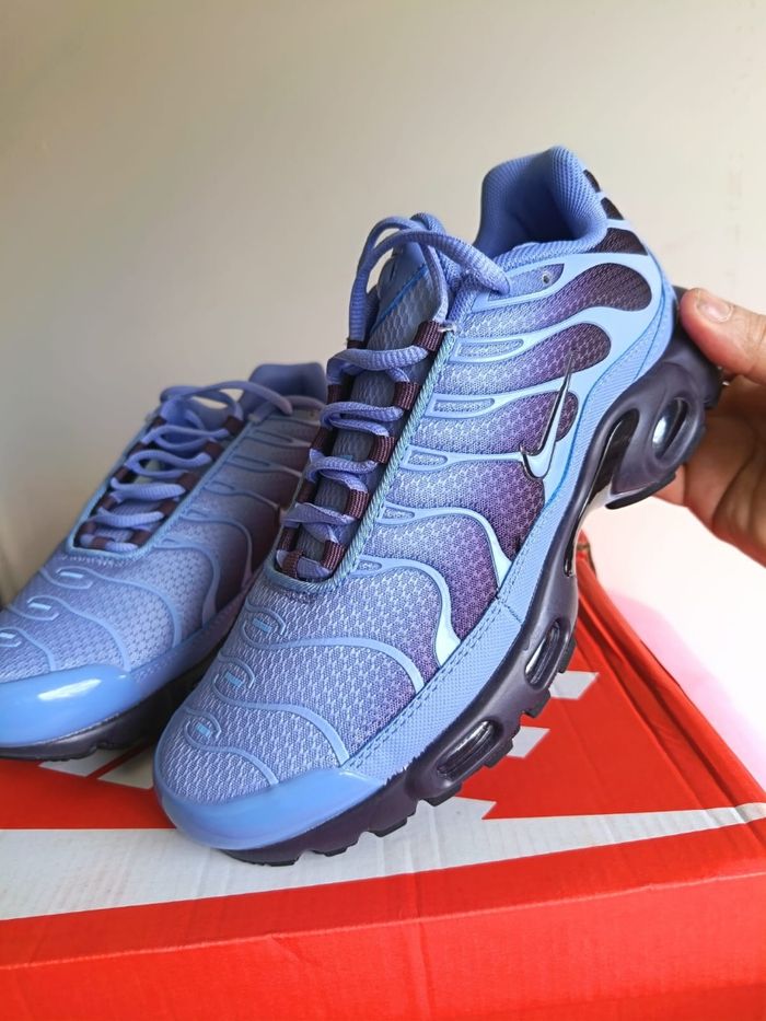 Chaussures Nike Neuf - photo numéro 3