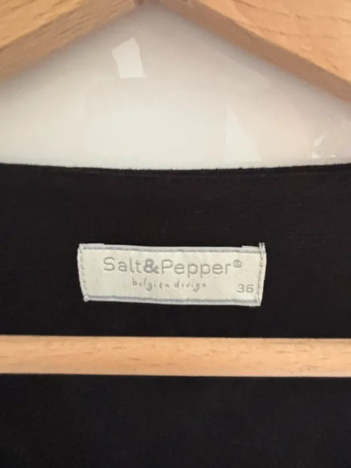 Robe noire Salt & Pepper taille 36 - photo numéro 3