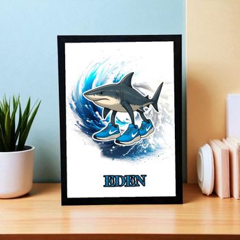 Cadre noir personnalisé avec prénom Tralalero Tralala Brainrot