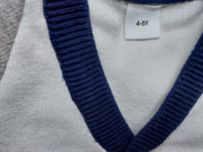 Gilet col v - photo numéro 3