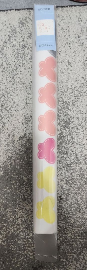 Stickers kitchoun neuf 