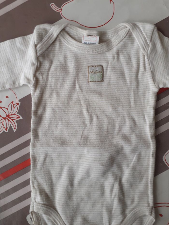 lot de 2 bodies mixtes manches longues 9 mois - photo numéro 3